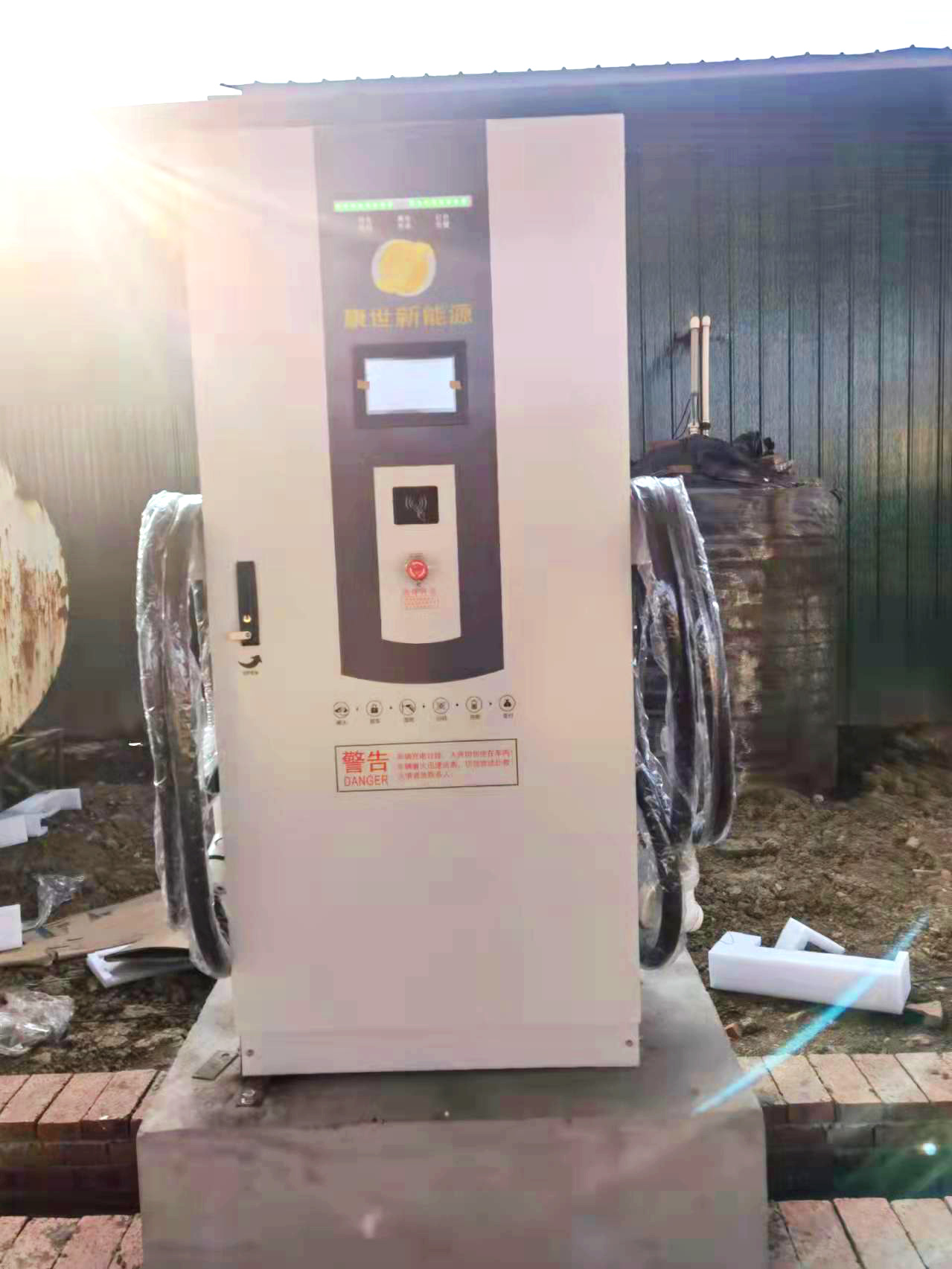 新能源充電站綠色出行的能源補給站